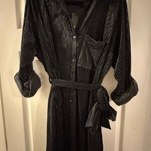 NWT Fashion Nova Jenni Velvet Mini Shirt Dress - Black Long Sleeve